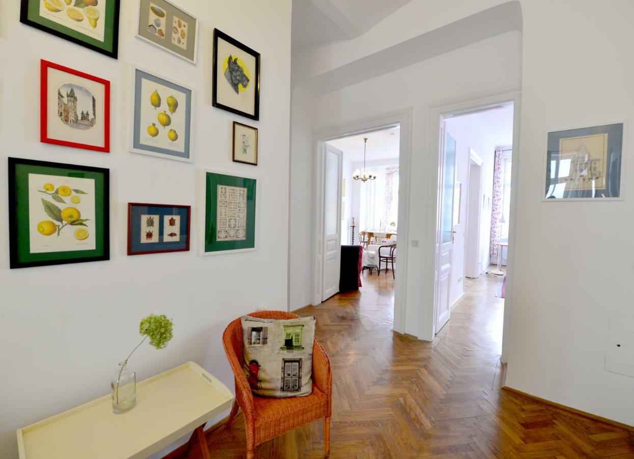 וינה Classy Apartment, 10 Min To The Centre מראה חיצוני תמונה