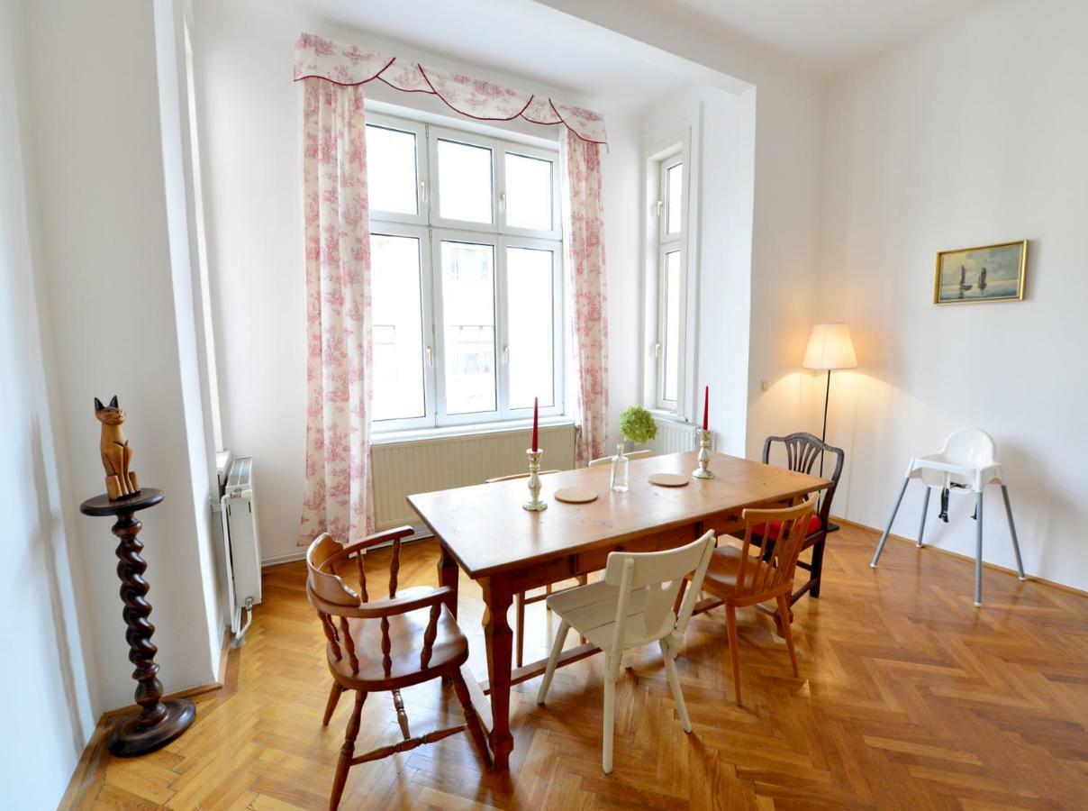 וינה Classy Apartment, 10 Min To The Centre מראה חיצוני תמונה
